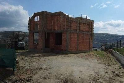 Casă cu 4 camere în Central - 15