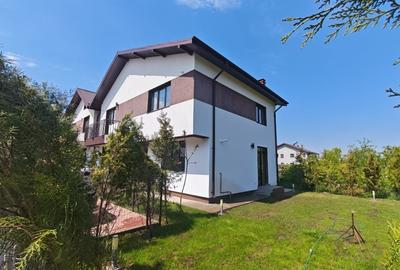 Casă individuală cu 9 camere cu Teren 300 Mp în Afumați - 12