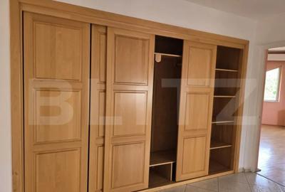 Casă cu 7 camere cu Teren 1535 Mp în Vetiș - 9