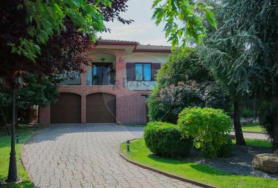 Casă cu 5 camere cu Piscina în Dealuri Oradea - 4