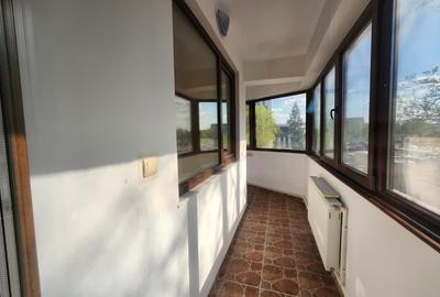 Apartament cu 2 camere decomandat, mobilat în Nicolina - 6