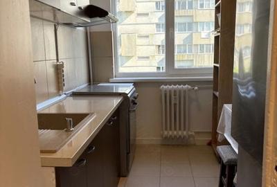 Apartament cu 2 camere semidecomandat în Bucureștii Noi