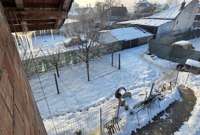 Casă cu 4 camere în Central - 5