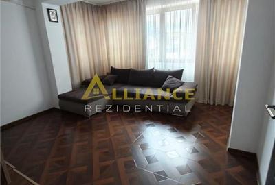 Apartament cu 3 camere decomandat în Central - 2