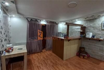 Apartament cu 2 camere semidecomandat, mobilat în Micro 3 - 7