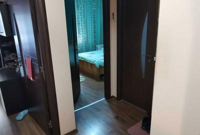 Apartament cu 4 camere decomandat în Central - 3