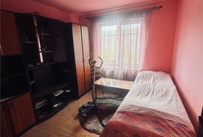 Apartament cu 3 camere decomandat în Central - 5