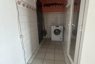 Apartament cu 2 camere semidecomandat în Șagului