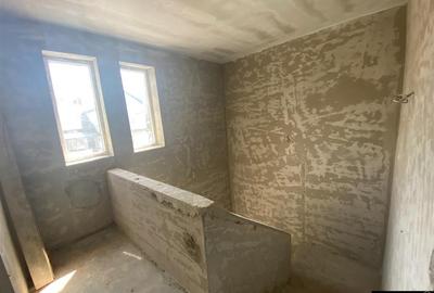 Apartament cu 4 camere decomandat în Fălticeni - 3