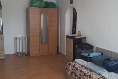 Apartament cu 2 camere semidecomandat în Micro 9 - 8