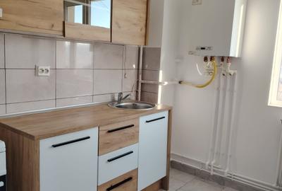 Apartament cu doua camere, decomandat, Rediu, etajul 1/3 - 7