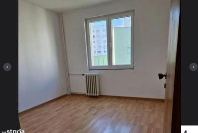 Apartament cu 3 camere decomandat în Dristor - 2