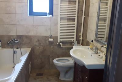 Casă individuală cu 5 camere cu Teren 600 Mp în Răcari - 4