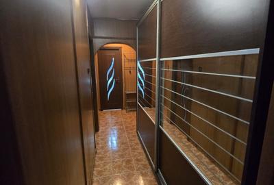 2 camere, Drumul Taberei, pet friendly, metrou Raul Doamnei, str Segarcea 1 - 4