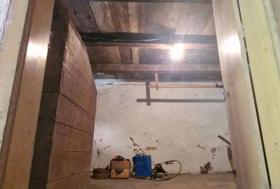 Casă cu 4 camere cu Teren 1439 Mp în Bocsig - 1