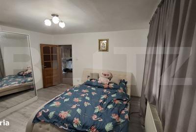 Apartament cu 2 camere decomandat în Micro 4 - 8