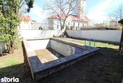 Casă cu 6 camere decomandat cu Teren 335 Mp în Central - 16