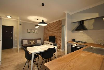 Apartament cu 3 camere decomandat în Aradului - 3