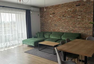 Apartament cu 3 camere decomandat în Central - 1