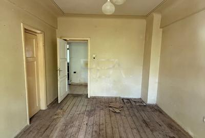 Apartament cu 2 camere decomandat, mobilat în Regie - 2