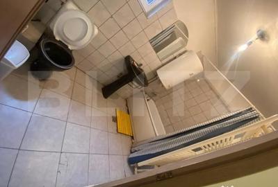 Casă cu 9 camere cu Canalizare în Central - 18
