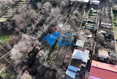 Teren de 550 mp, în Central - 4