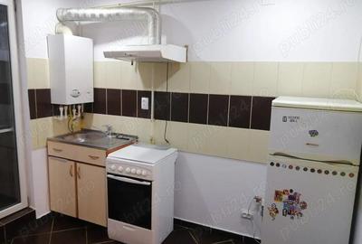 Apartament cu 2 camere semidecomandat în Podu Roș - 2