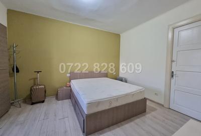 Piata Romana, langa Ambasada Angliei, 4 camere - 10