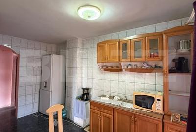Apartament cu 3 camere, 70 mp, decomandat, Castelul de Apa - 4