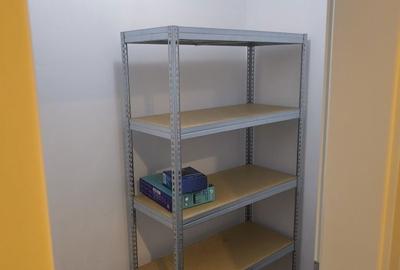Apartament cu 3 camere decomandat în Turnișor - 1