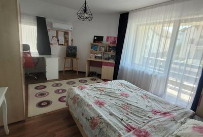 Casă individuală cu 5 camere cu Canalizare în Șura Mică - 25