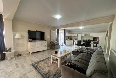 Casa / Apartament 151 mp utili, curte individuala, zona Lapu - 8