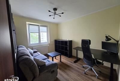 Apartament cu 3 camere decomandat în Titan - 2