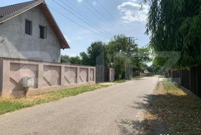 Casă cu 3 camere cu Teren 534 Mp în Central - 16