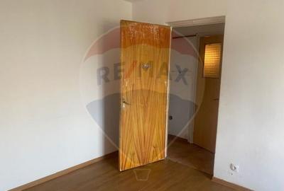 Apartament cu 2 camere semidecomandat în Titan