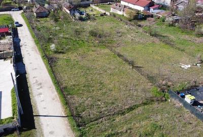 Teren agricol intravilan de 398 mp, în Malu Mare - 2