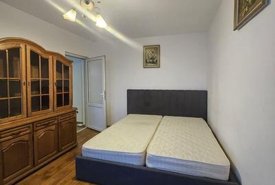 Apartament cu 3 camere decomandat în Nufărul - 15