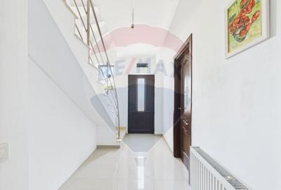 Duplex cu 4 camere de vanzare in zona Colentina - 16