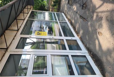 Spațiu comercial, de 20 mp, în Central - 3