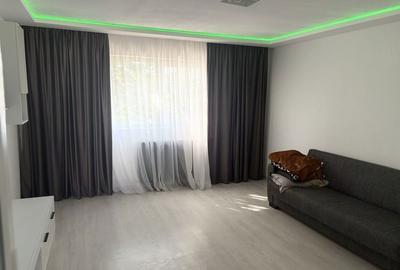 Apartament cu 3 camere decomandat în Central - 2