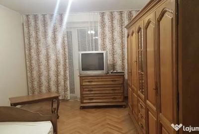Apartament cu 3 camere decomandat în Central - 2