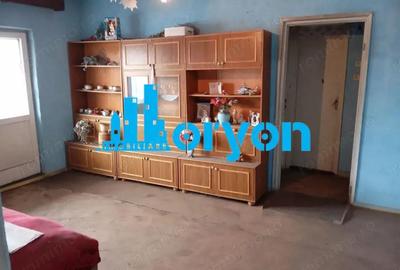 Apartament 2 camere, 48 mp, etaj 3, ultracentral, Rovinari Apartament 2 camere, 48 mp, etaj 3, ultracentral, Rovinari - 1