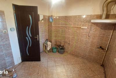 Apartament cu 2 camere decomandat în Rovine - 3
