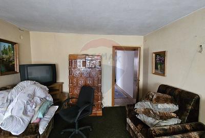 Casă cu 6 camere cu Teren 200 Mp în Central - 27