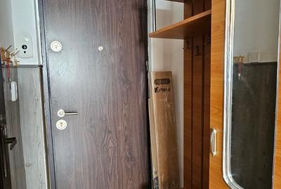 Garsoniera zona Judetean ,etajul 2,mobilata,57900 Euro - 5