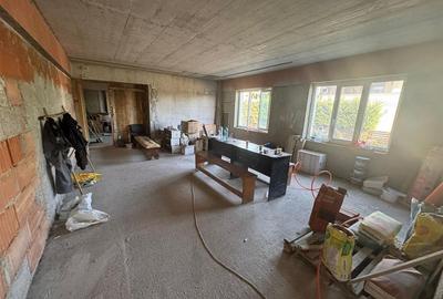 Spațiu comercial, de 277 mp, în Ultracentral - 15