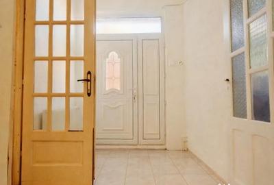 Apartament cu 3 camere semidecomandat în Traian - 14