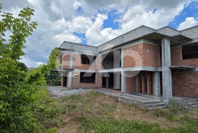 Spațiu comercial, de 350 mp, în Central - 2