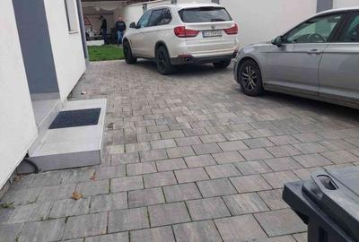 Casă cu 4 camere cu Teren 380 Mp în Turnișor