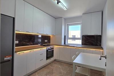 Apartament cu 3 camere decomandat, mobilat în Tractorul - 1